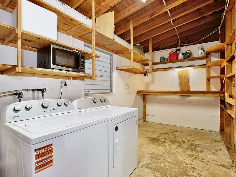 2914 Lando Ln — Photo 24