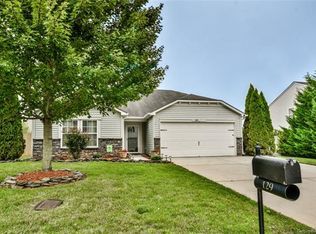 129 Boiling Brook Dr, Statesville, NC 28625