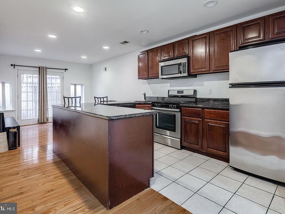 1st image of 1739 Annin St