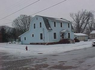 721 E 5th Ave, Monmouth, IL 61462