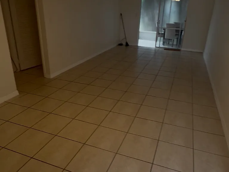1843 Club Cir #2305 — Photo 7