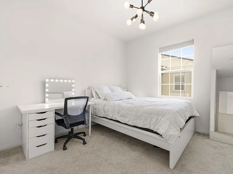 22760 Harmony Dr — Photo 26
