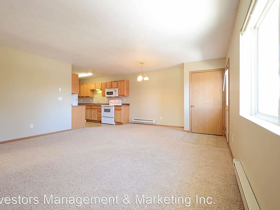 1st image of 700 Walders St #5351415