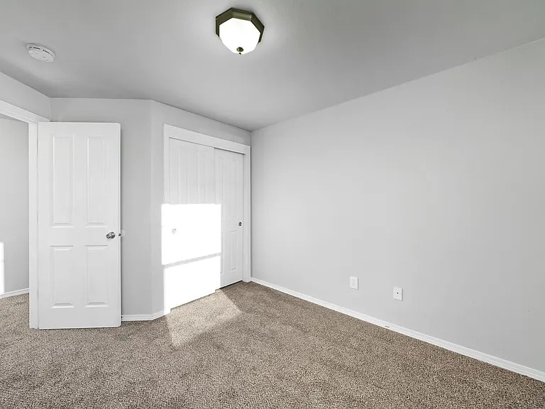 13515 SE Holgate Blvd — Photo 40