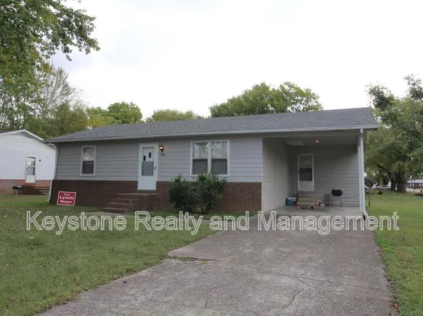 522 Westwood Dr, Hopkinsville, KY 42240