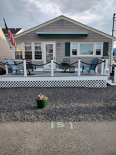 19 Bittersweet Ln Photo 1