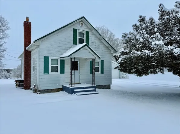 49 Harding Ave, Waterford, PA 16441