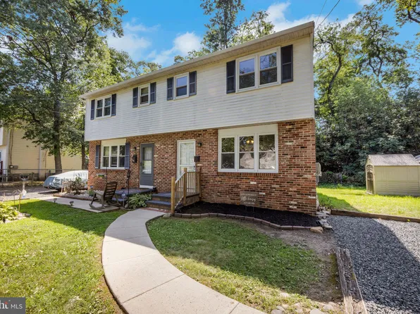 381 McKinley Ave, Morrisville, PA 19067