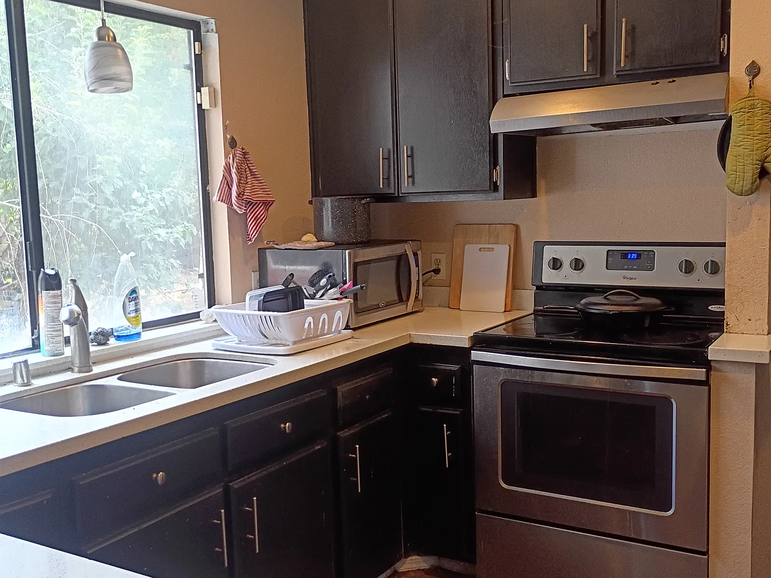 3 bed, 1428 sqft, $1,400 — Photo 2