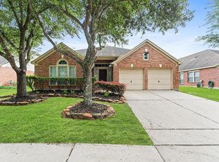 9422 Mustang Park Ct, Humble, TX 77396