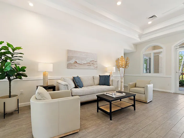 4526 Illicium Dr — Photo 39