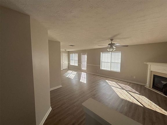 4th image of 209 Siesta Key Ct