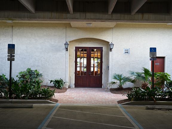 4th image of 543 Harbor Boulevard #304