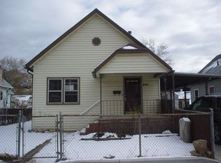 303 S Main St, Helper, UT 84526