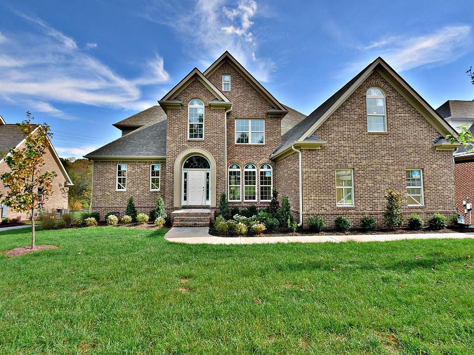1st image of 1704 Botsford Dr