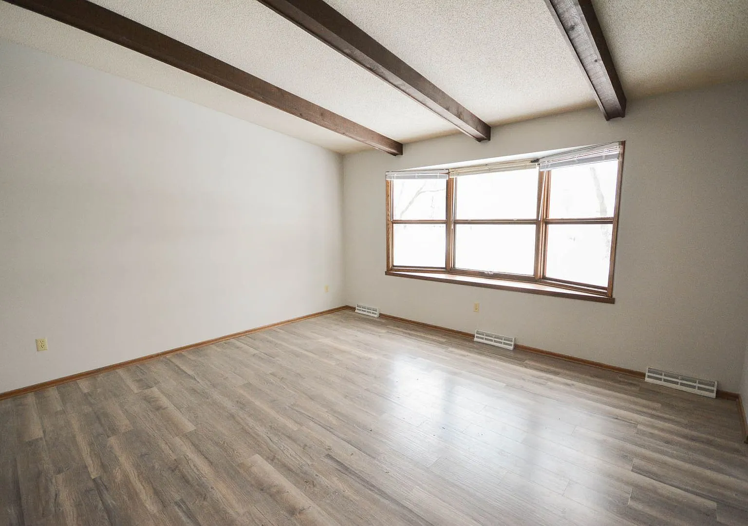 Abundant space & storage throughout this updated 4br home! — Photo 2