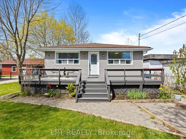 818 Poplar Ave, Georgina, ON L4P 3E9
