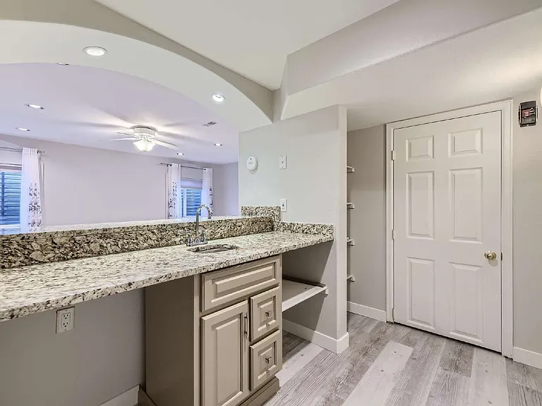 6631 W Alamo Dr — Photo 21