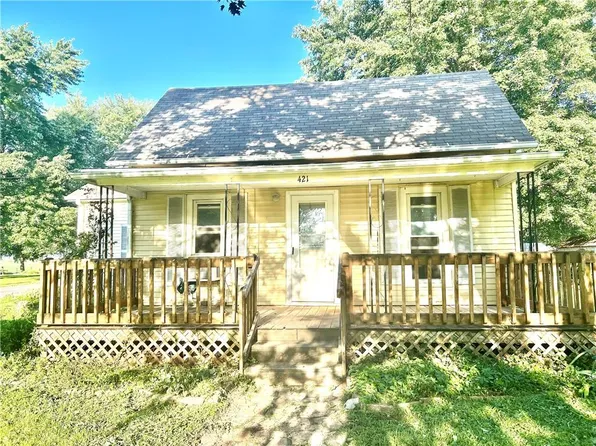 421 N East Ave, Ravenwood, MO 64479