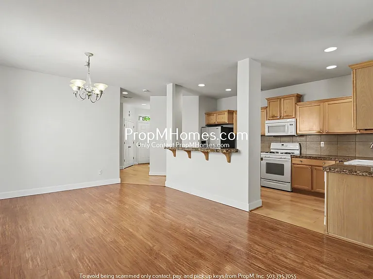 13660 SW Wrightwood Ct — Photo 6