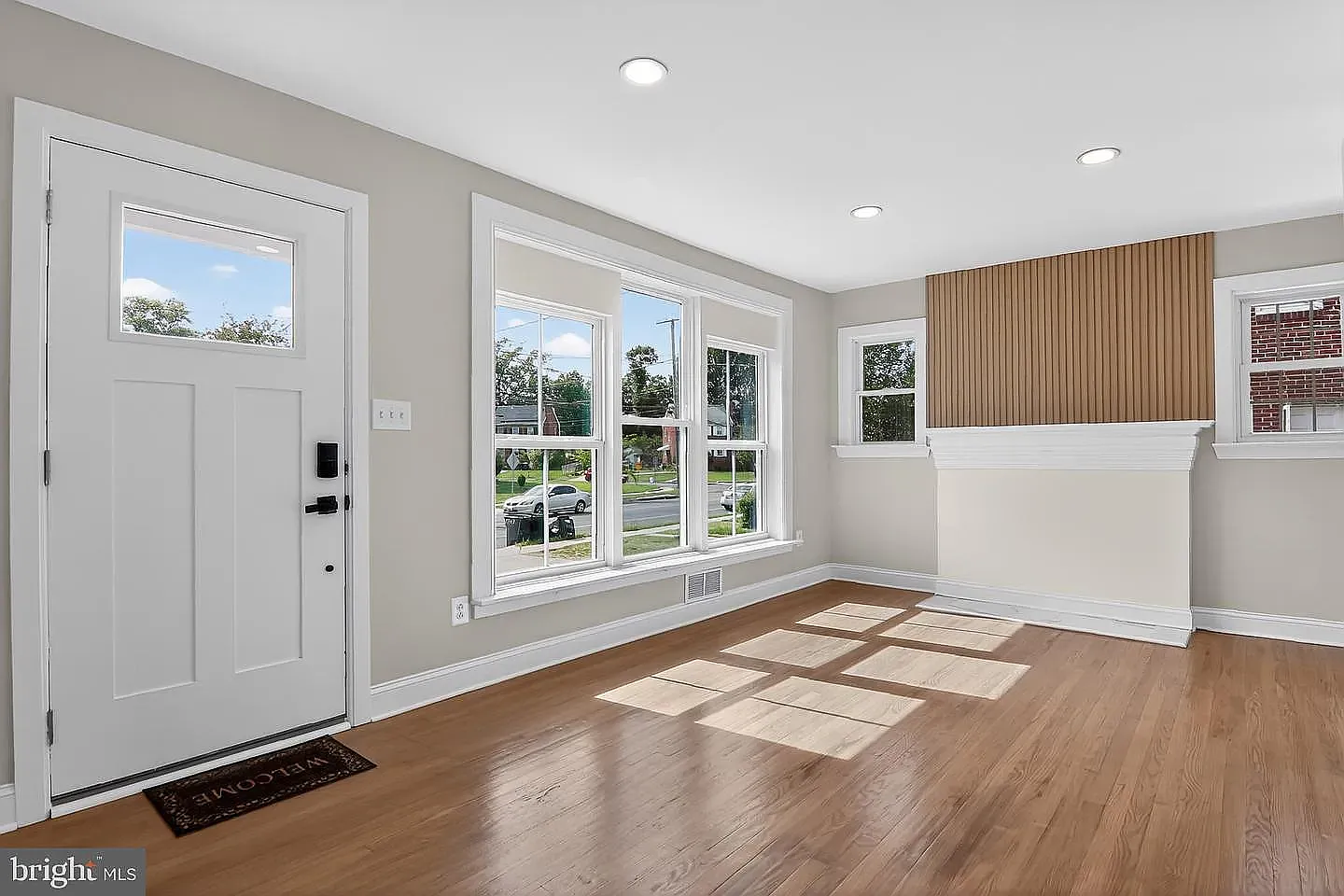 6 bed, 2166 sqft, $3,800 — Photo 1