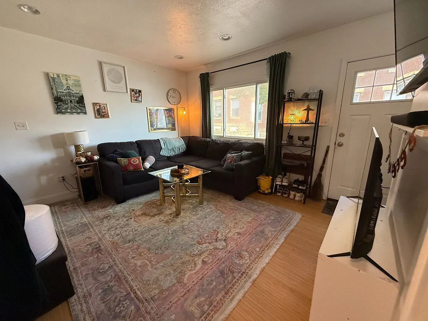 Modern Rental - Lawrenceville — Photo 2