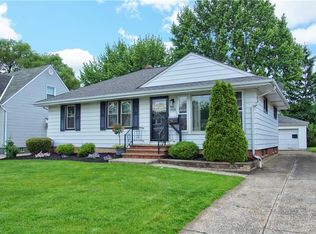 356 Clarmont Rd, Willowick, OH 44095