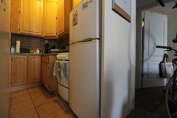 Rented by Luxor Homes & Investment Realty | media 25