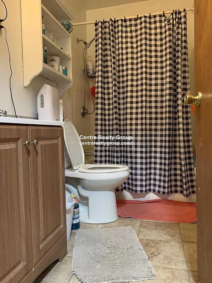 4 bed, $3,800 — Photo 3