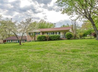 9547 Hulan Rd, Bon Aqua, TN 37025