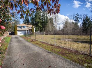 2039 62nd Loop SE, Auburn, WA 98092