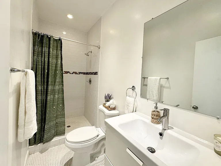 1101 Westerly Terrace — Photo 37