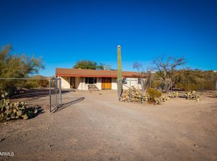 49014 N 24th Ave, New River, AZ 85087