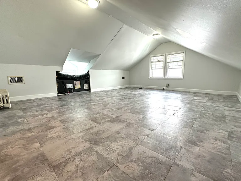 815 Violet Pl — Photo 22