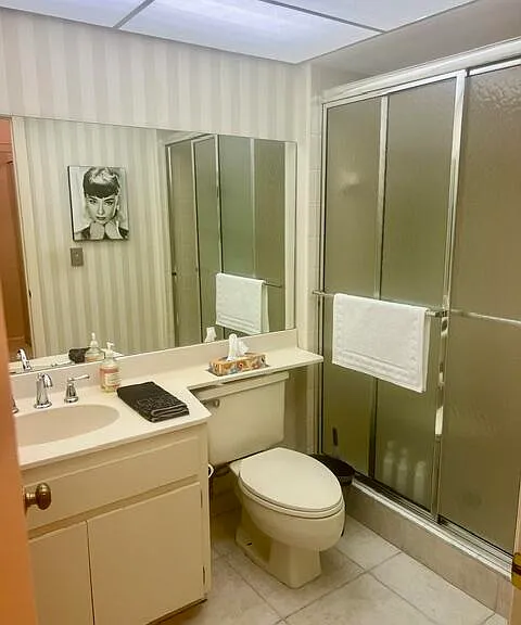 225 Old Meadow Way — Photo 13