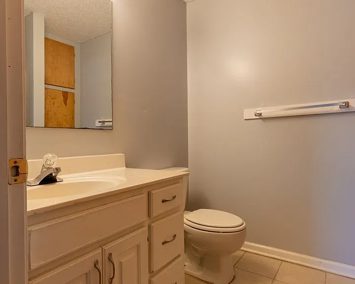 122 Tonyota Ct — Photo 10