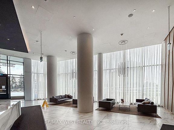 3rd image of 3883 Quartz Rd #621