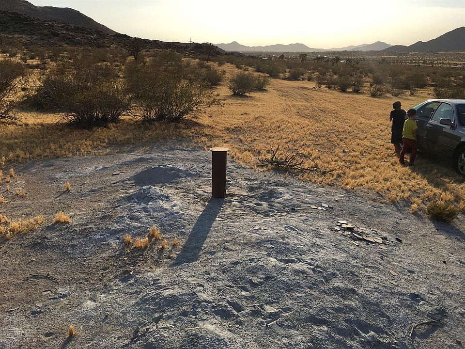 2nd image of 15720 Chaparral Rd