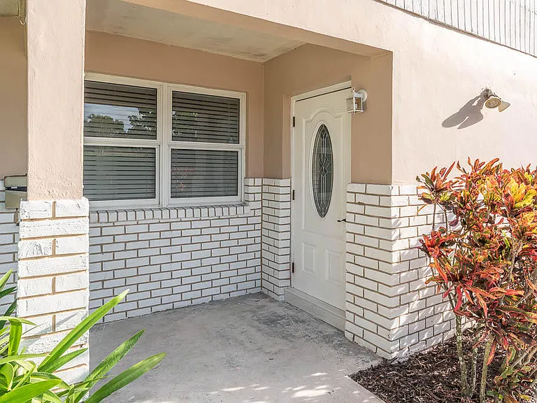 2712 Lake Ida Rd — Photo 8