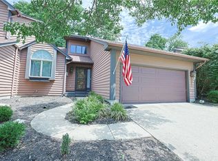 1047 Golfview Dr #10, Middletown, OH 45042