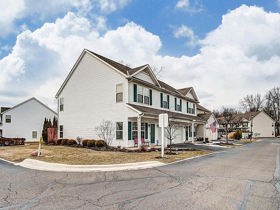 4th image of 1201 Grove Dr