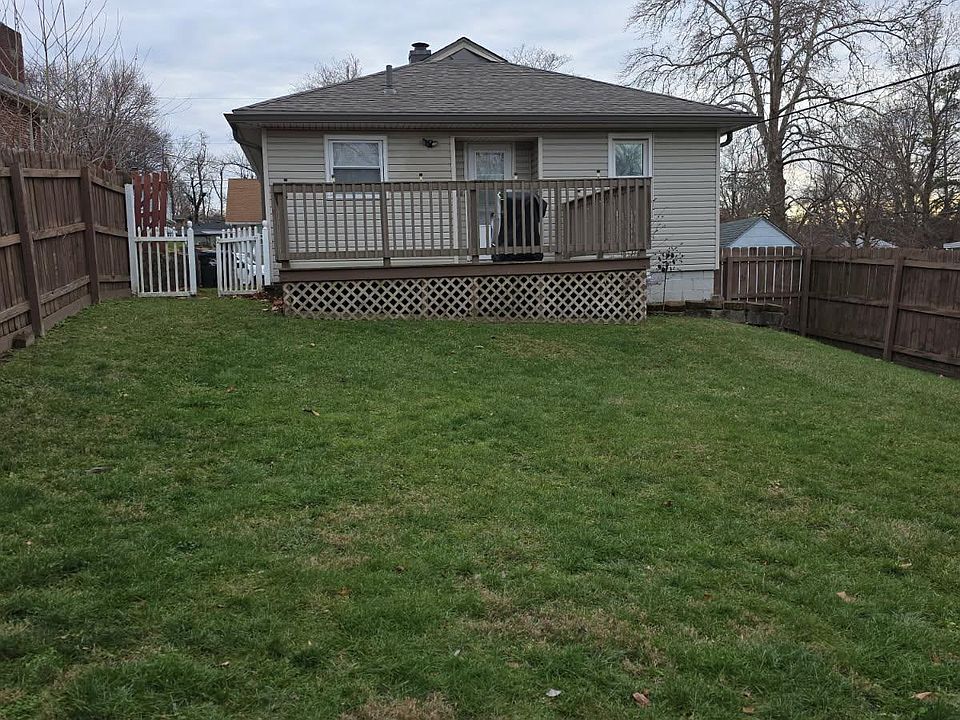 2nd image of 3505 Hampton Pl