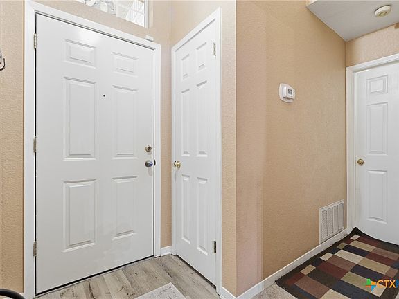 4th image of 2608 Silver Valley Ln