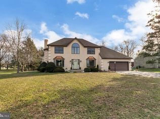 1026 Union Mill Rd, Mount Laurel, NJ 08054