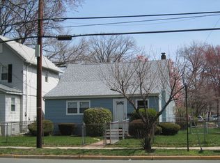 1235 Chestnut St, Roselle, NJ 07203
