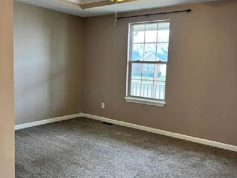 156 Madison Rae Blvd — Photo 4
