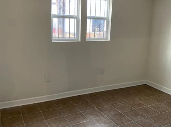 1613 18th St SE APT 4, Washington, DC 20020