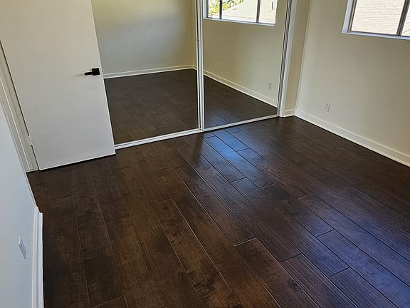 3rd image of 3422 Glenalbyn Dr APT 3