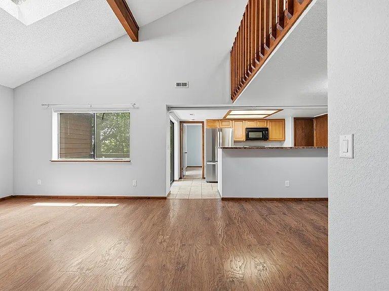 6170 Willow Ln — Photo 4