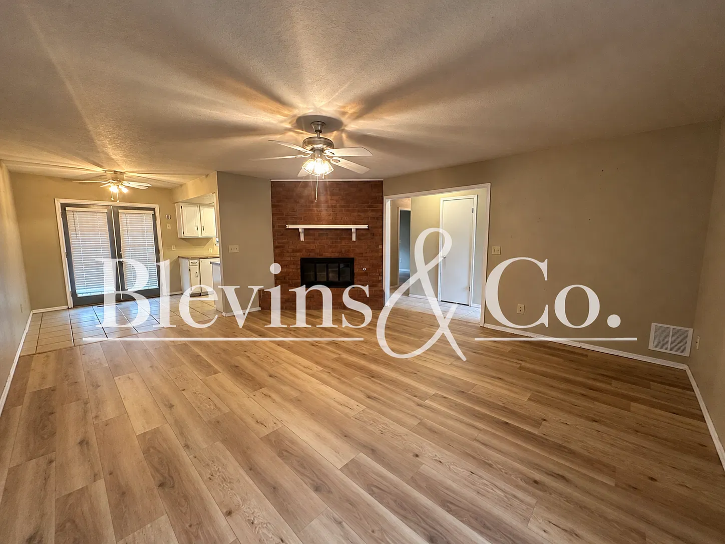 201 South Greenleaf Drive - 1 — Photo 3